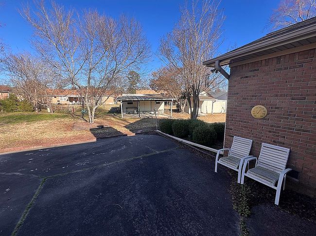 Image of 15 Newfield Ct