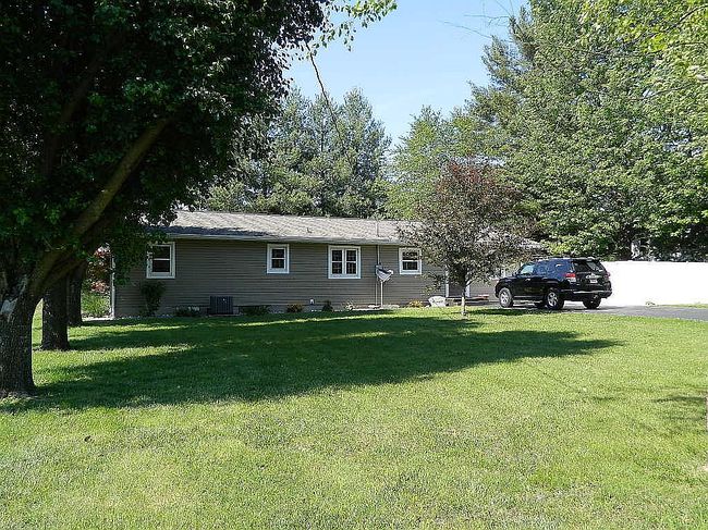 Image of 2 Watson Ln