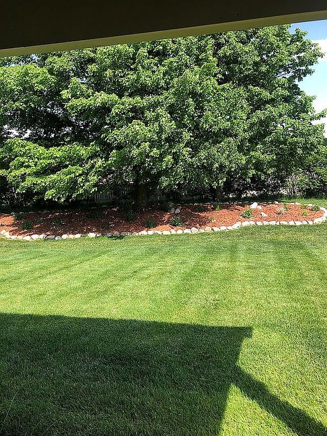 Image of 152 N Westchester Dr