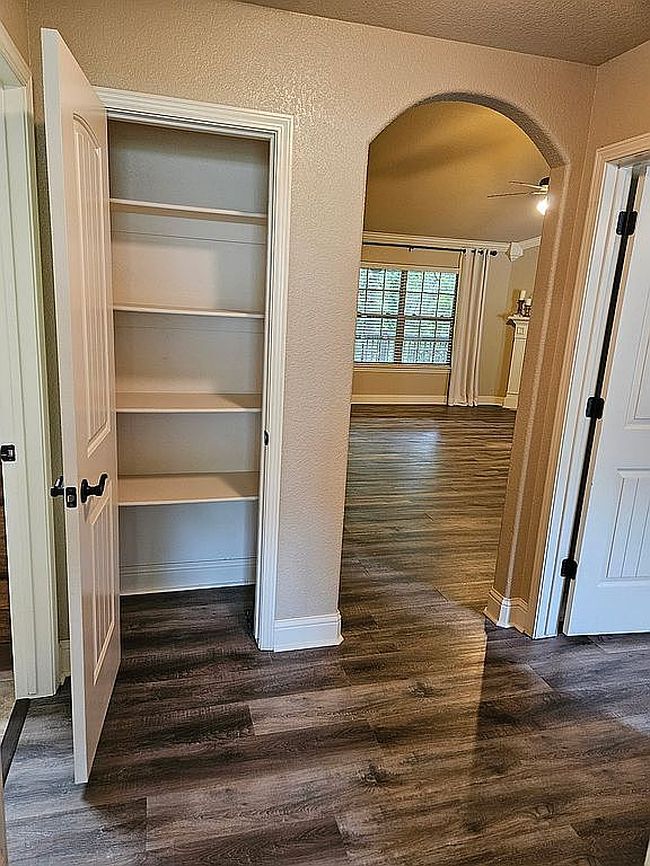 Additional photo 1 of property located at 10 Reighton Ln