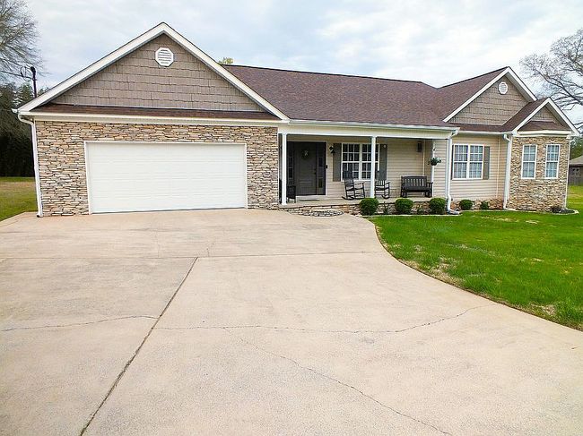 Image of 174 Cherokee Cir