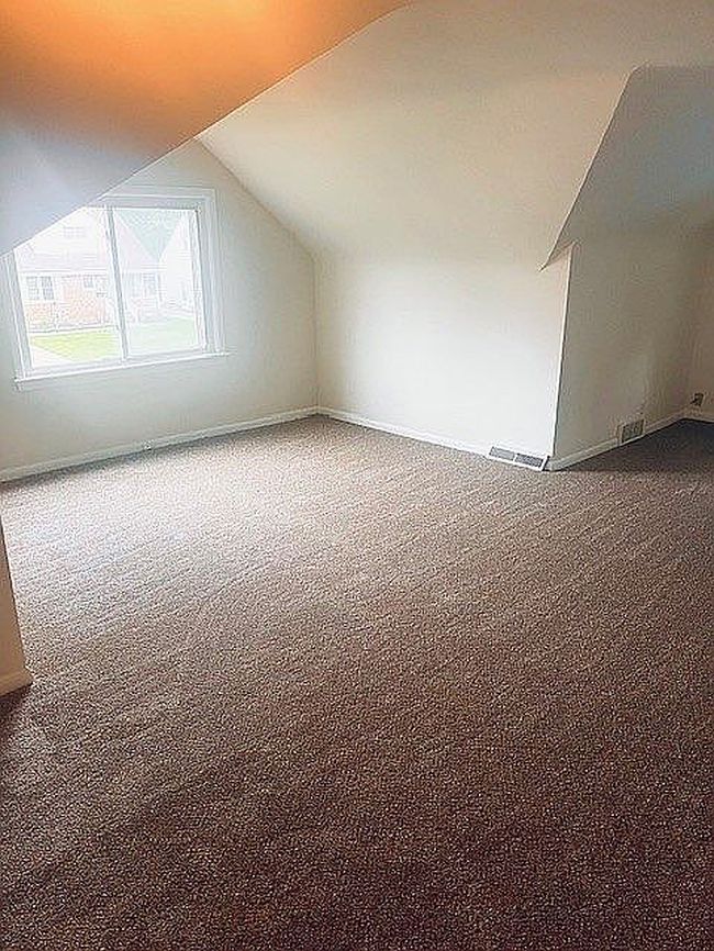 Photo of 1343 E Miner Rd, Mayfield Heights, OH
