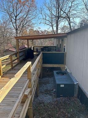 Image of 231 Running Bear Rd