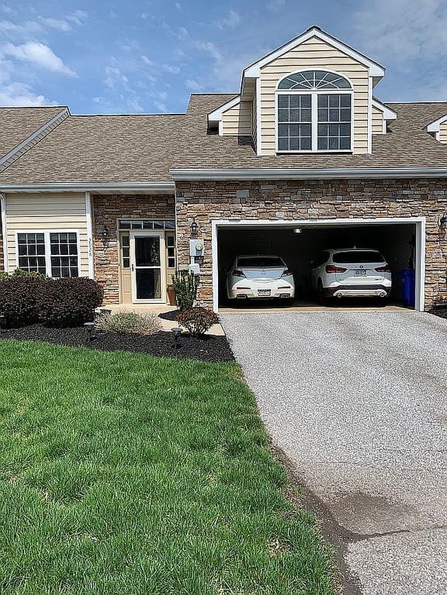Image of 2928 Halstead Ln