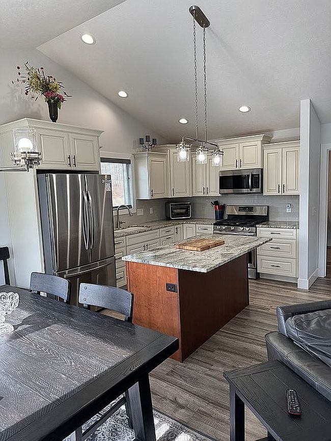 Image of 23589 Laurel Glen Ave #29
