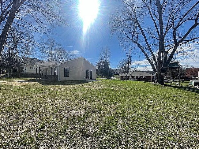 Image of 2524 Seneca St