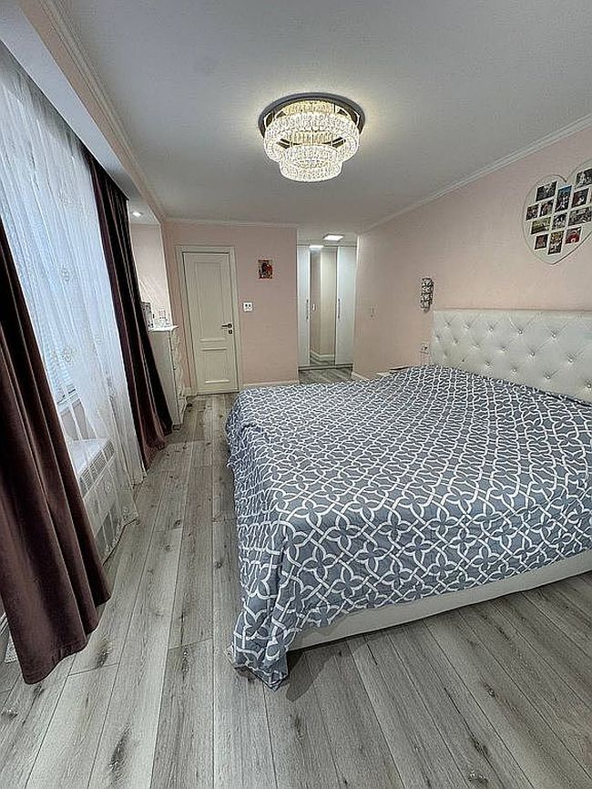 Photo of 2650 Ocean Pkwy Apt 1C, Brooklyn, NY