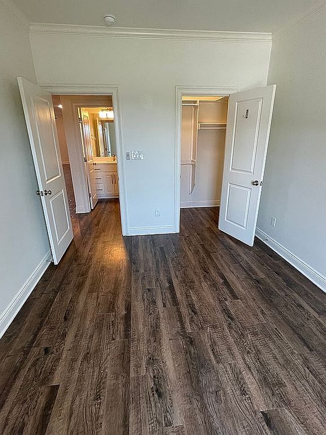 Image of 2105 Nassau Ln