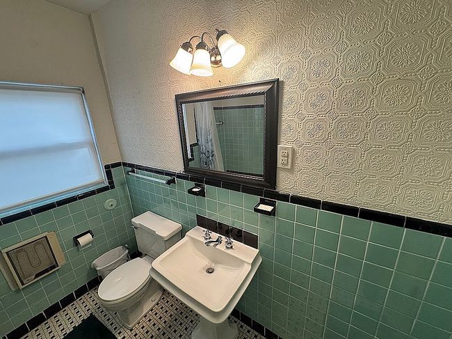 Image of 3535 Hanover Ave Unit B