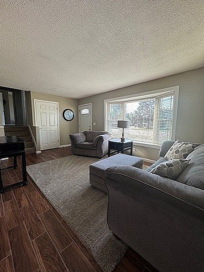 Photo of 547 30th Ave