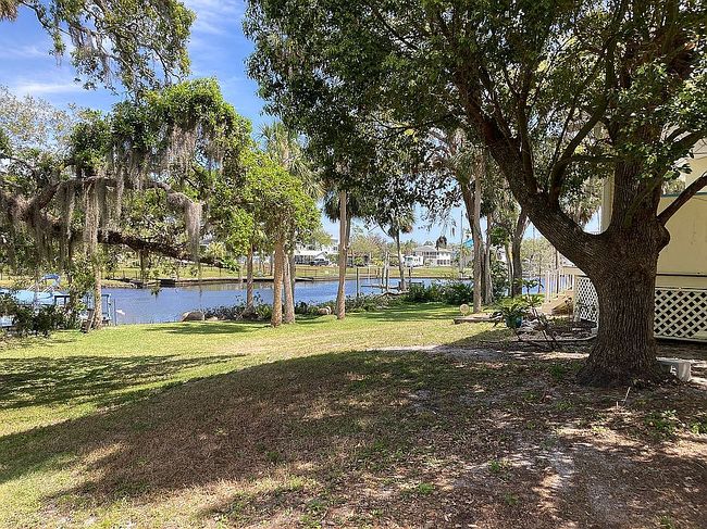 Image of 6023 Oleander Ave
