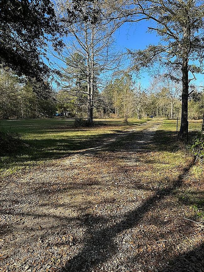 Image of 633 Pineview Dr W