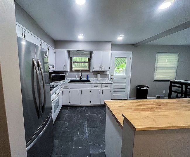 Photo of 211 Allison Ave, Florence, KY