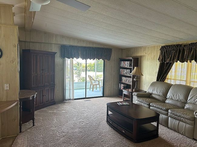Photo of 125 Willow Dr, Lake Helen, FL
