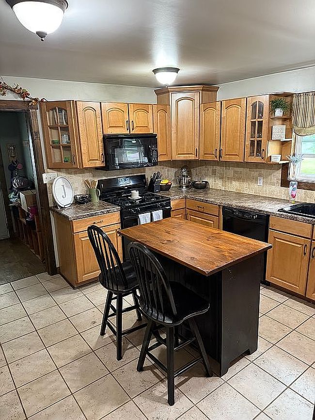 Photo of 1230 Erdman Rd, Lykens, PA