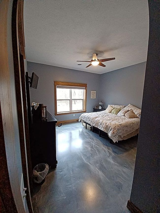 Photo of 6706 E Price Rd, Saint Johns, MI