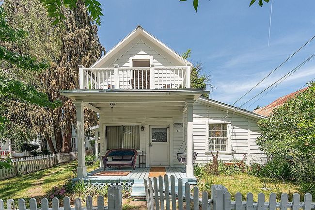 Image of 81 Court St
