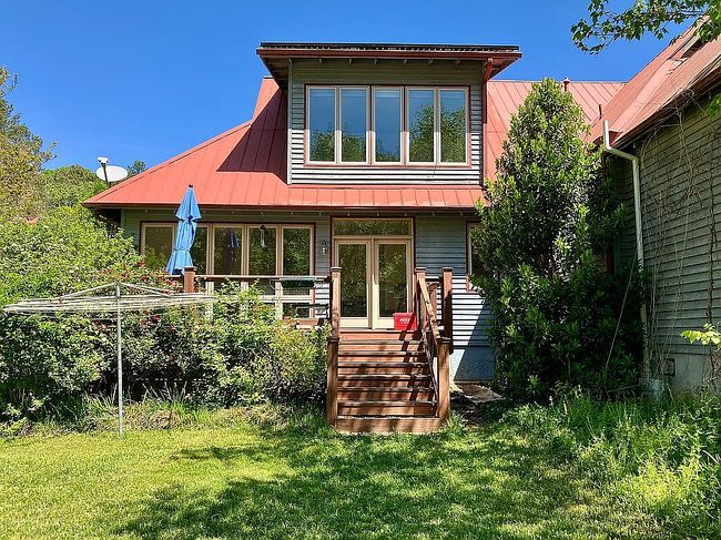 Image of 122 Circadian Way