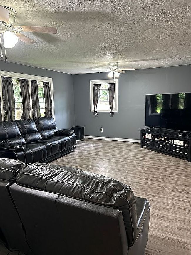 Photo of 425 Portville Eldred Rd, Portville, NY