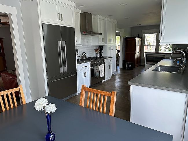 Image of 975 Ironwood Dr