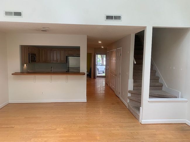 Image of 6211 Wrightsville Ave Apt 142