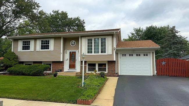 Photo of 112 S Orchard Dr