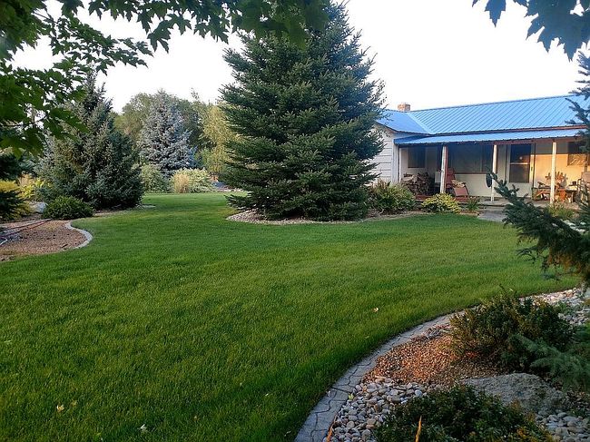 Image of 8 Goodman Ln