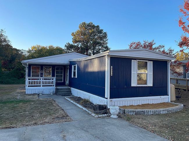 Photo of 17236 Pine Water Dr, Lewes, DE
