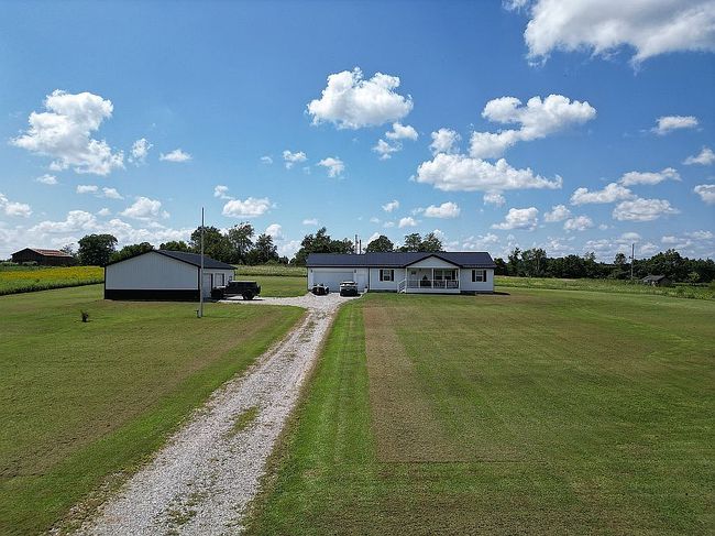 Photo of 117 L F Clock Dr, West Union, OH