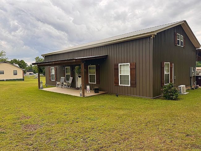 Photo of 157 N Harris Ave, Slocomb, AL
