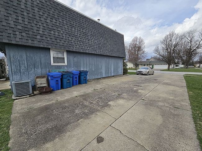 Image of 503 W Farragut St