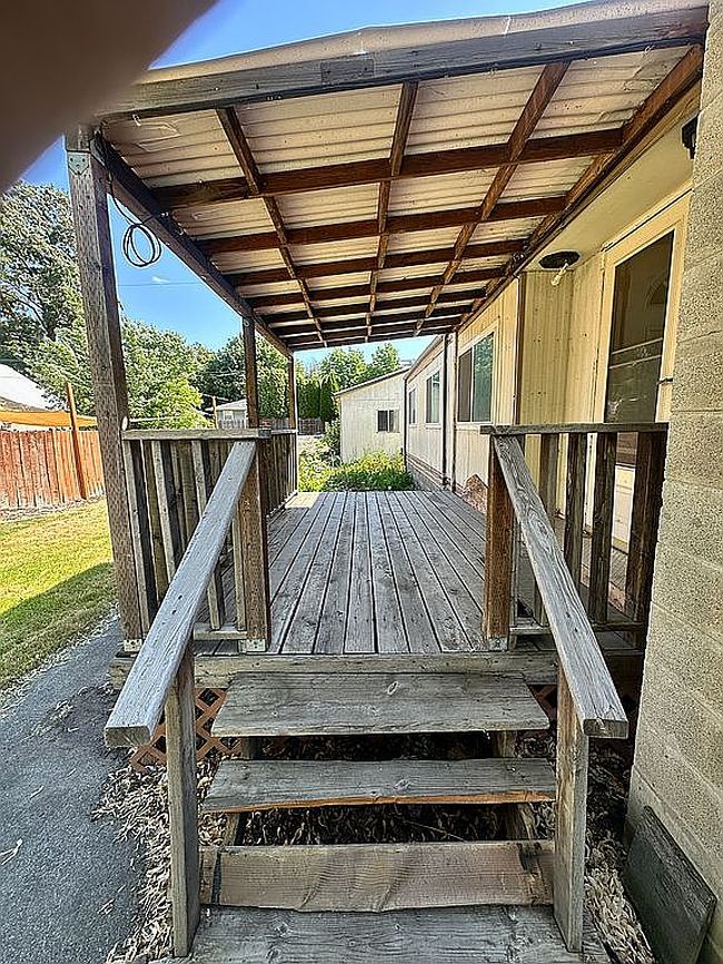 Photo of 737 S 4th St, Dayton, WA