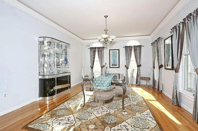 Photo of 35 Rose Hill Rd, Montebello, NY