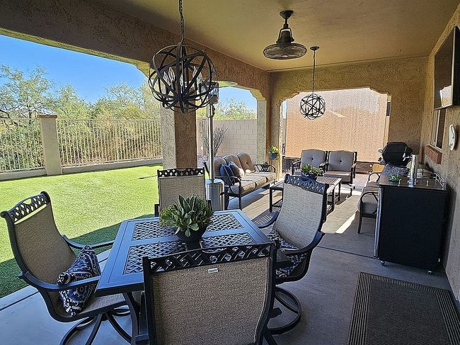 Photo of 664 W Camino Curvitas, Sahuarita, AZ