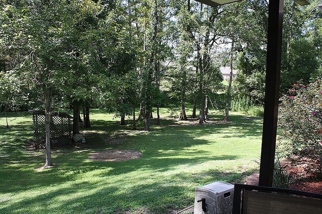 Image of 245 White Oak Dr
