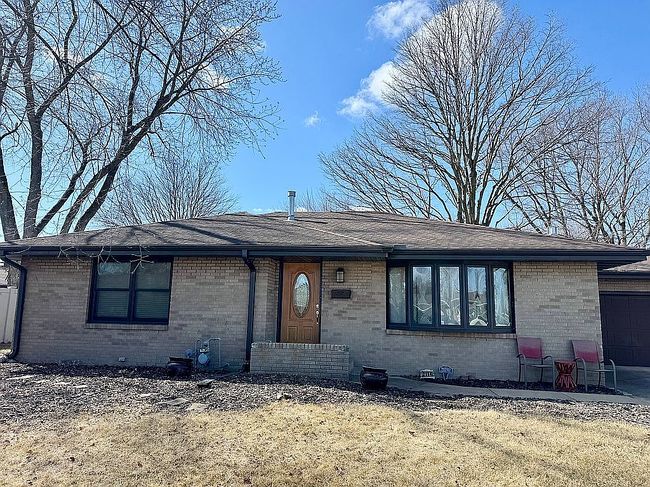 Image of 2114 Meadow Lawn Ln