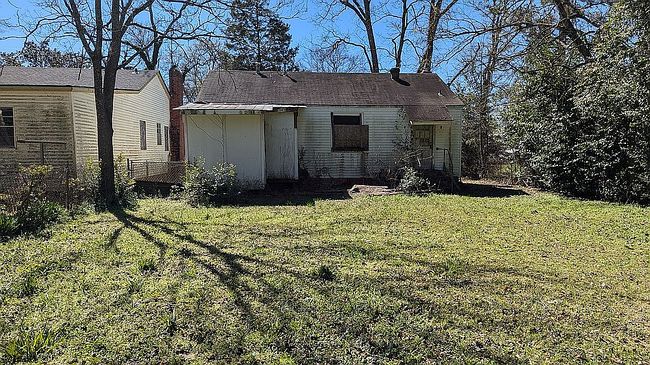 Image of 219 E Vandiver Blvd