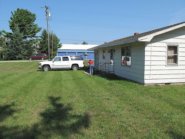 Photo of 106 E Oak St, Leland, MI