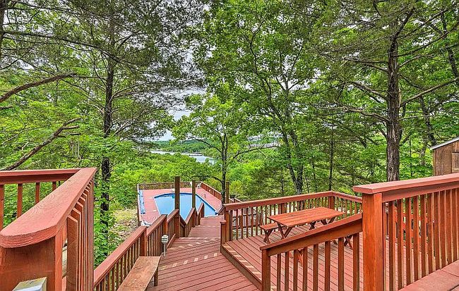 Photo of 422 Old Southern Rd, Branson, MO