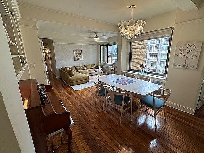 Additional photo 4 of property located at 2166 Broadway Apt 19B