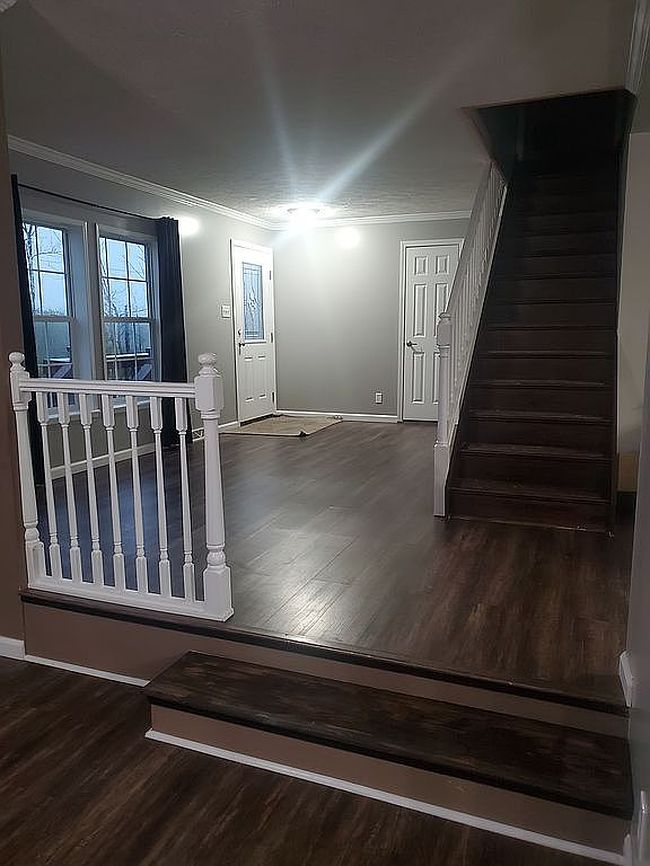 Preview of property located at 8941 E Floyd Rd