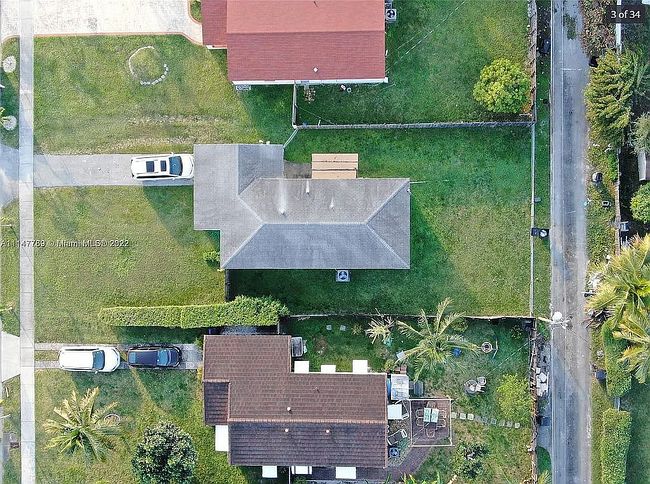 Image of 1445 Ne 177th St