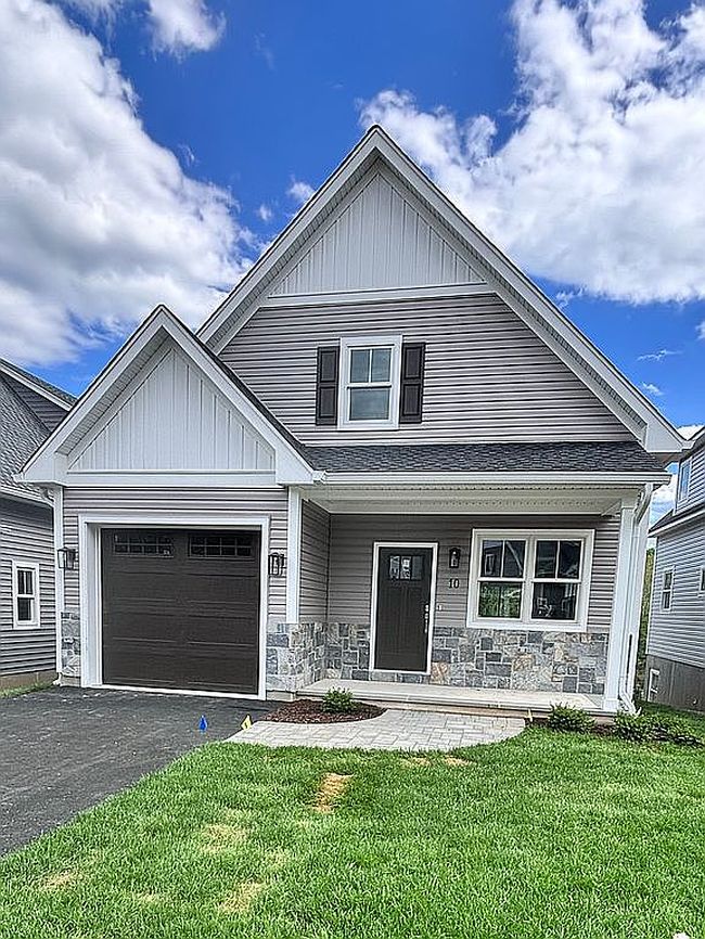 Photo of 18 Birdie Ln, Boonton, NJ