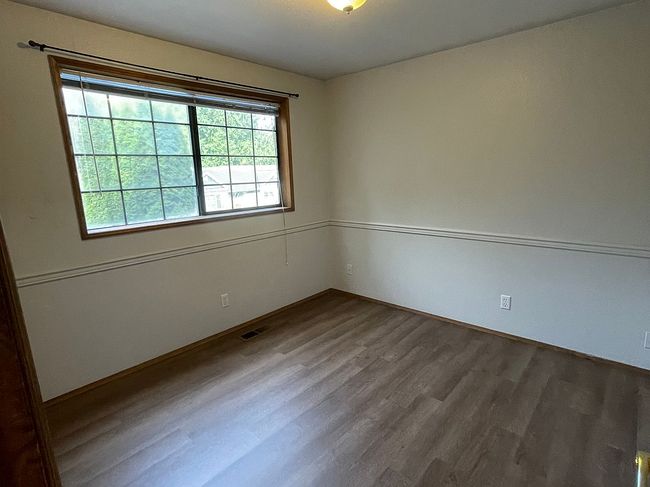 Photo of 9406 Saint Johns Pl Ne, Bremerton, WA