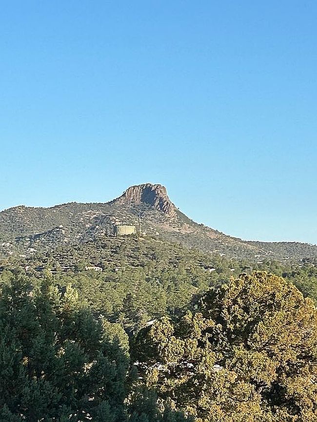 Photo of 749 S Montezuma St, Prescott, AZ