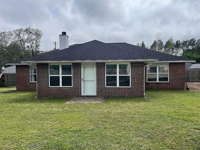 Additional photo 3 of property located at 574 Ard Dr