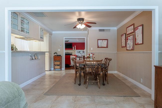 Image of 523 Barsotti Ave