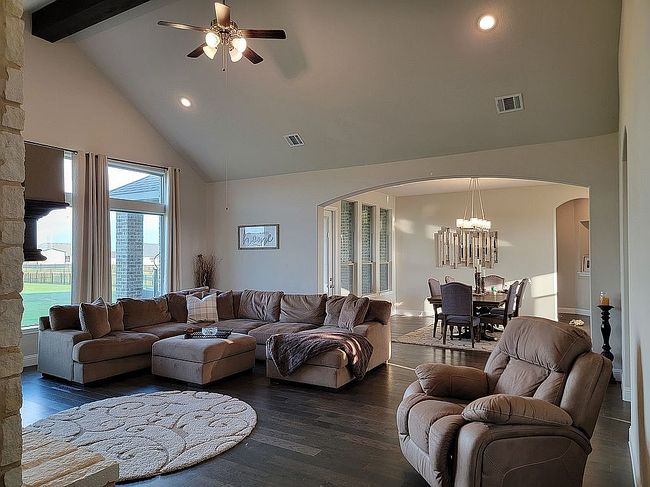 Photo of 14830 S County Line Rd, Justin, TX
