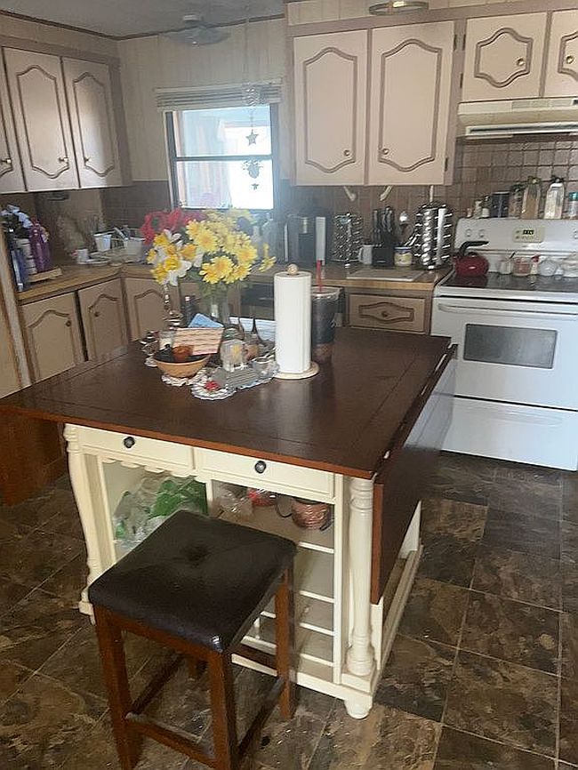 Image of 6690 Camp Creek Rd