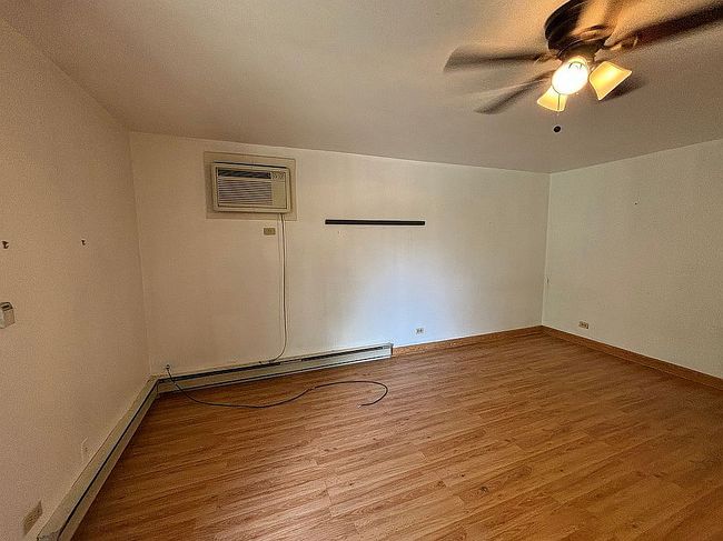 Photo of 12 Saint Thomas Colony Apt 7, Fox Lake, IL